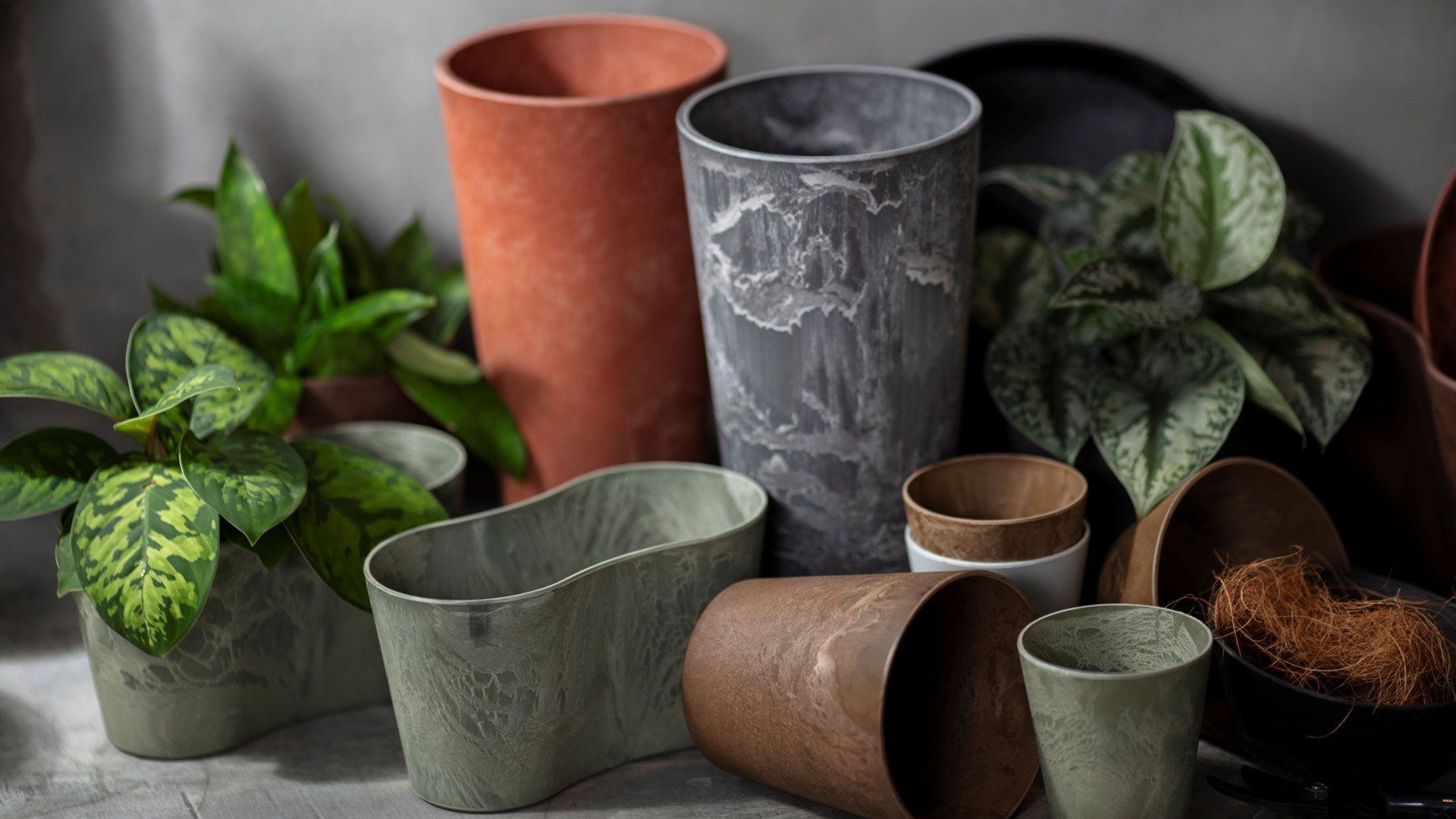 Modern Artstone planter pot with natural finish, perfect for indoor and outdoor plants